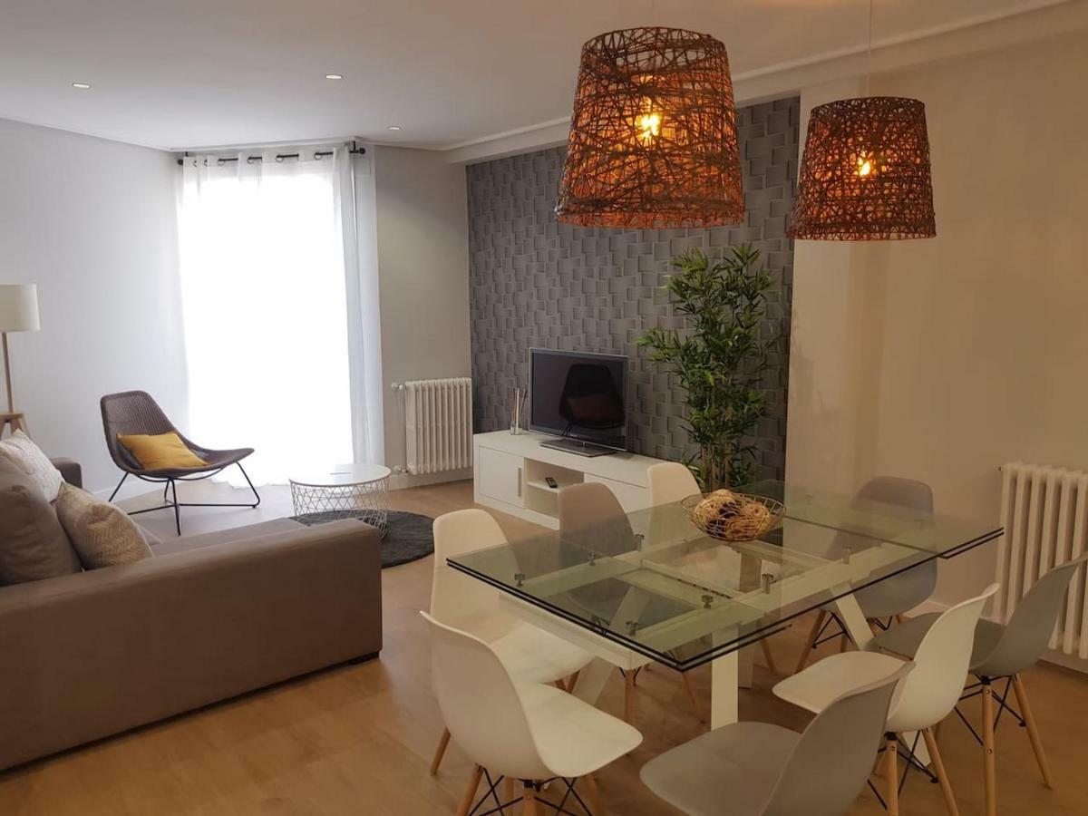 Quatre Casas Apartment โอว์เรนเซ ภายนอก รูปภาพ