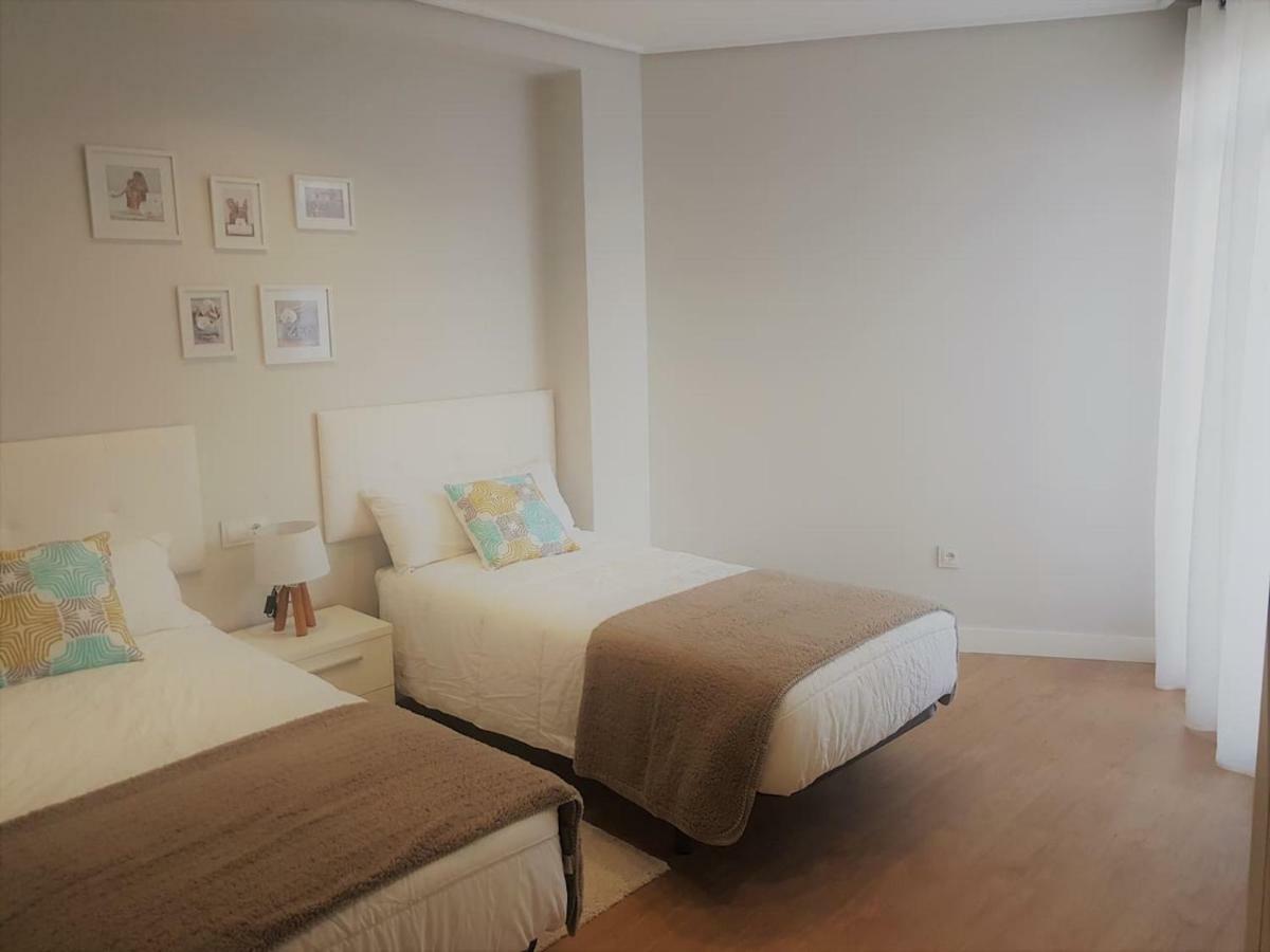 Quatre Casas Apartment โอว์เรนเซ ภายนอก รูปภาพ